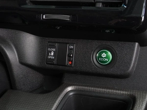 Минивэн Honda Stepwgn 2017 года, 1959000 рублей, Воронеж