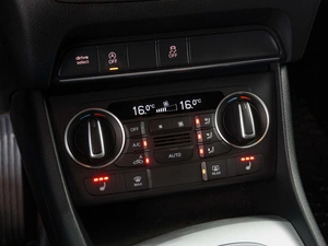 Внедорожник Audi Q3 2016 года, 1999000 рублей, Тюмень