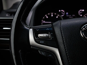 Внедорожник Toyota Land Cruiser Prado 2018 года, 4200000 рублей, Большой Сочи