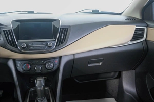 Седан Chevrolet Monza 2021 года, 1699000 рублей, Кемерово