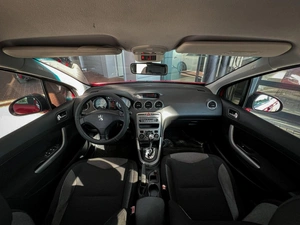 Хетчбэк Peugeot 308 2008 года, 430000 рублей, Уфа