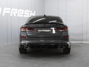 Седан Kia Optima 2019 года, 2640000 рублей, Омск