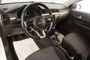 Седан Kia Rio 2017 года, 1369000 рублей, Челябинск