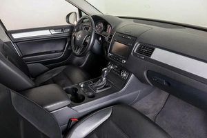 Внедорожник Volkswagen Touareg 2014 года, 1949000 рублей, Пермь