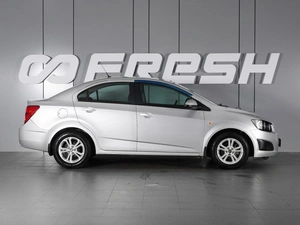 Седан Chevrolet Aveo 2012 года, 610000 рублей, Красный Пахарь