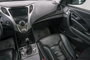 Седан Hyundai Grandeur 2012 года, 1349000 рублей, Красноярск