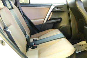 Внедорожник Toyota RAV4 2016 года, 2599000 рублей, Омск