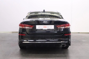 Седан Kia Optima 2019 года, 1725000 рублей, Брянск