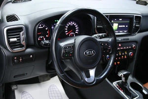 Внедорожник Kia Sportage 2016 года, 1783000 рублей, Солонцы