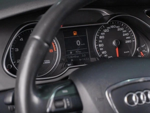 Седан Audi A4 2012 года, 1249000 рублей, Сургут