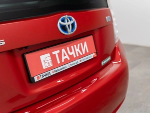 Лифтбек Toyota Prius 2012 года, 1150000 рублей, Красноярск