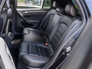 Хетчбэк Volkswagen Golf GTI 2019 года, 3100000 рублей, Краснодар