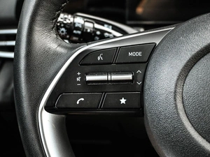 Седан Hyundai Elantra 2023 года, 2034000 рублей, Кирилловка