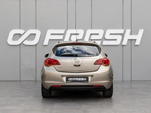 Хетчбэк Opel Astra 2011 года, 785000 рублей, Краснодар