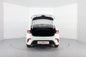 Седан Kia Rio 2017 года, 1390000 рублей, Брянск