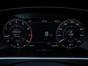 Внедорожник Volkswagen Tiguan 2018 года, 2449000 рублей, Волгоград