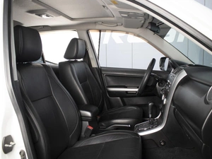 Внедорожник Suzuki Grand Vitara 2008 года, 1325000 рублей, Омск