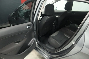 Хэтчбек Peugeot 308 2010 года, 555000 рублей, Курск