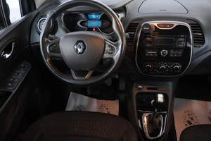 Внедорожник Renault Kaptur 2017 года, 1649000 рублей, Омск