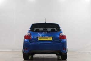 Хетчбэк Toyota Auris 2012 года, 1099000 рублей, Новокузнецк