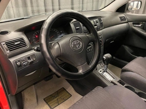 Хетчбэк Toyota Corolla 2003 года, 529000 рублей, Красноярск