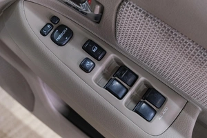 Минивэн Toyota Raum 2003 года, 569000 рублей, Новокузнецк