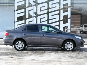 Седан Toyota Corolla 2012 года, 1300000 рублей, Волгоград