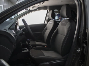 Седан Renault Logan Stepway 2021 года, 1230000 рублей, Омск