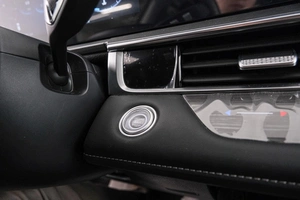 Внедорожник Chery Tiggo 8 Pro Max 2024 года, 2649000 рублей, Красноярск