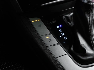 Седан Hyundai Elantra 2018 года, 1599000 рублей, Воронеж