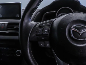 Хетчбэк Mazda Axela 2015 года, 1250000 рублей, Красноярск