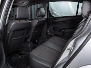 Седан Opel Astra 2011 года, 710000 рублей, Волгоград