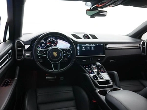 Внедорожник Porsche Cayenne S 2019 года, 8149055 рублей, Москва