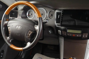 Седан Hyundai Sonata 2008 года, 749000 рублей, Тюмень