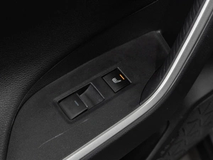 Внедорожник Toyota RAV4 2023 года, 4240000 рублей, Тюмень