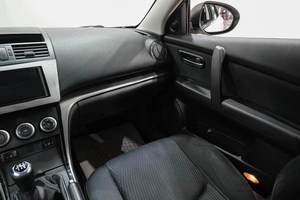 Седан Mazda 6 2011 года, 809000 рублей, Новокузнецк