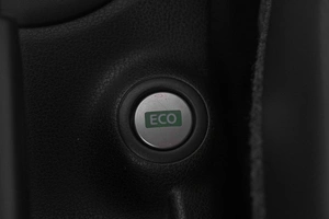 Хетчбэк Nissan Note 2014 года, 799000 рублей, Кемерово