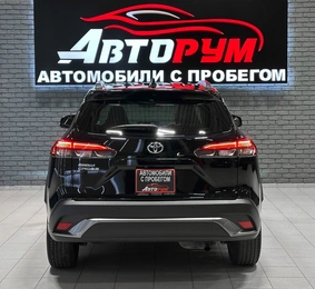 Внедорожник Toyota Corolla Cross 2021 года, 2697000 рублей, Красноярск