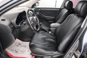 Седан Toyota Avensis 2005 года, 839000 рублей, Красноярск