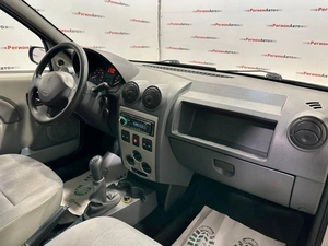 Седан Renault Logan 2009 года, 435000 рублей, Красноярск