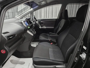 Минивэн Toyota Wish 2010 года, 1090000 рублей, Красноярск
