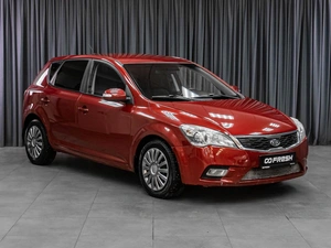 Хетчбэк Kia Ceed 2010 года, 699000 рублей, Тюмень