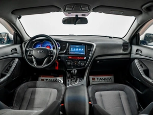 Седан Kia Optima 2012 года, 1050000 рублей, Красноярск
