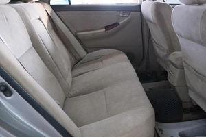 Седан Toyota Corolla 2000 года, 579000 рублей, Омск