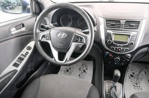 Хетчбэк Hyundai Solaris 2012 года, 799000 рублей, Красноярск