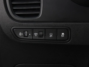 Седан Kia Rio 2020 года, 1420000 рублей, Омск