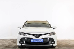 Седан Toyota Camry 2020 года, 3249000 рублей, Тюмень