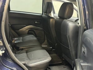 Внедорожник Peugeot 4007 2011 года, 997000 рублей, Красноярск