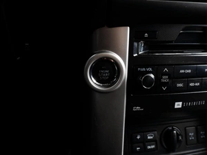 Внедорожник Toyota Land Cruiser Prado 2010 года, 3339000 рублей, Тюмень