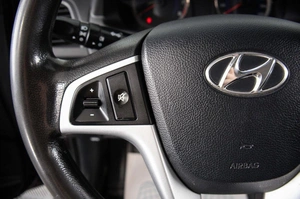 Седан Hyundai Solaris 2012 года, 799000 рублей, Пермь